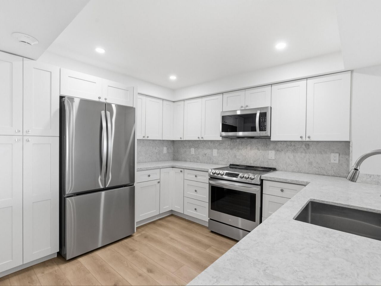5000 N Ocean Boulevard, Unit 306, Lauderdale by the Sea, FL 33308 Photo