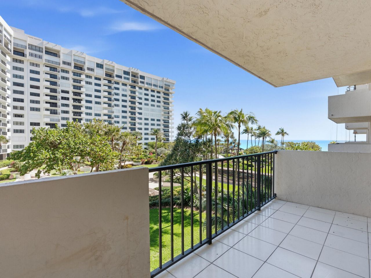 5000 N Ocean Boulevard, Unit 306, Lauderdale by the Sea, FL 33308 Photo