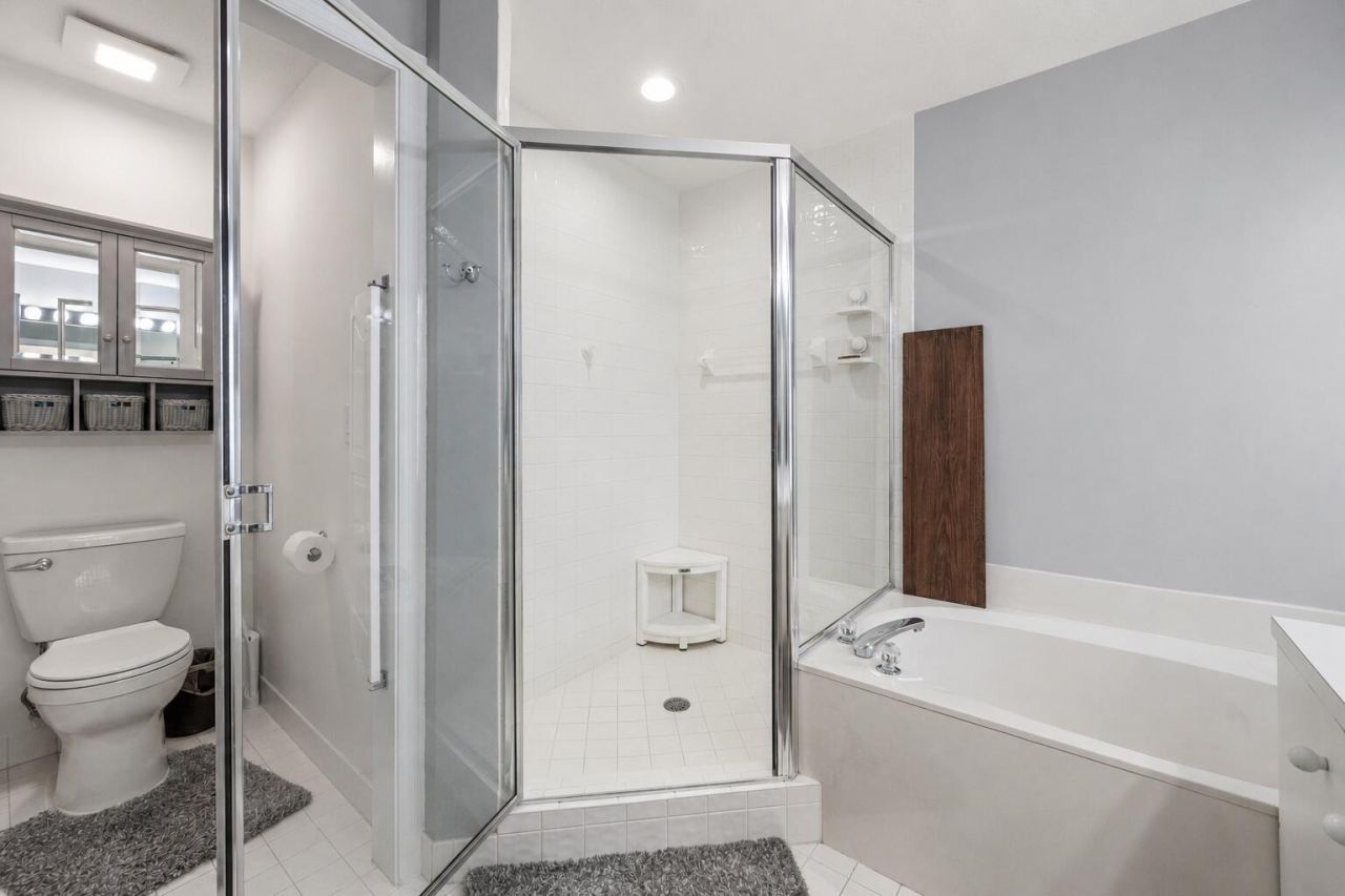 1631 Lakefield North Court, Wellington, FL 33414 Photo