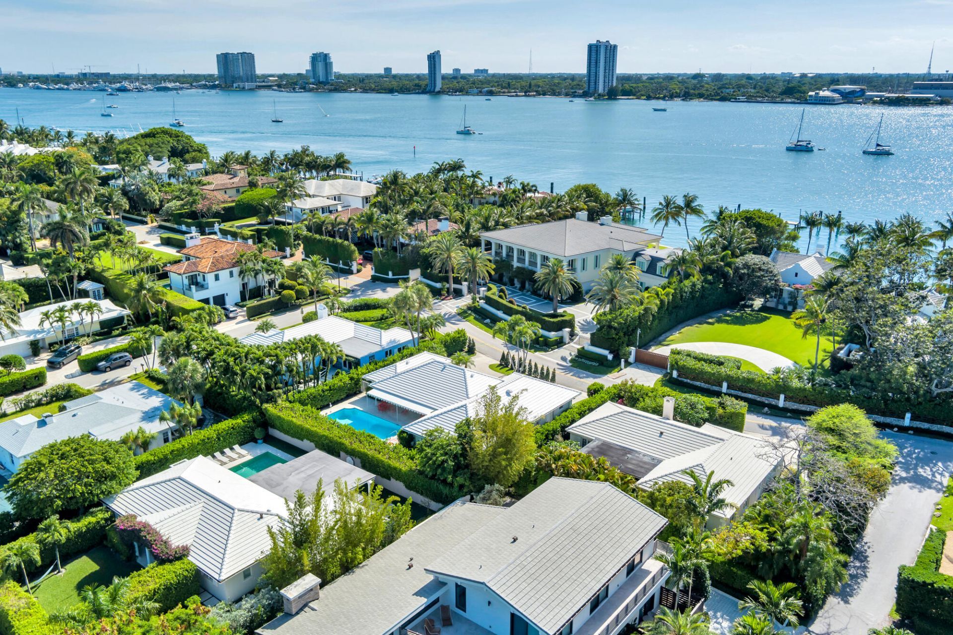 1465 N Lake Way, Palm Beach, FL 33480 Photo