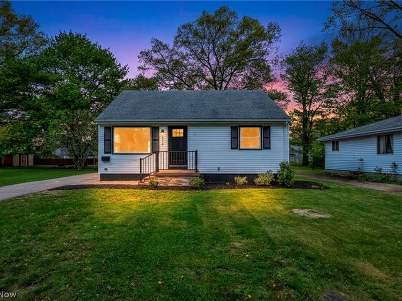 174 Tomahawk Drive, Avon Lake, OH 44012 Photo 1