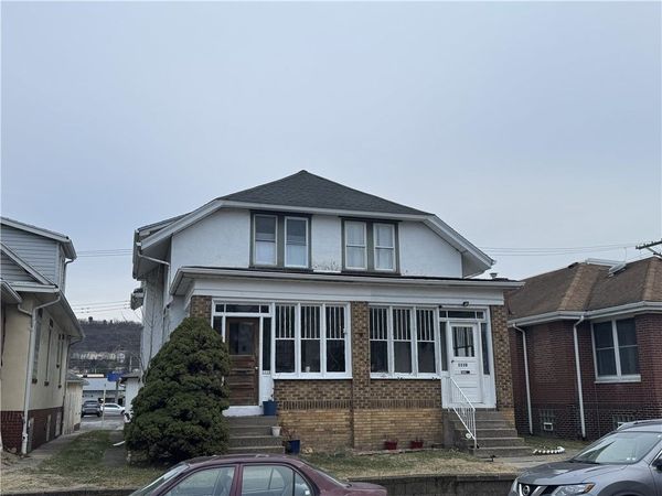 1110-1112 Maplewood Ave, Ambridge, PA 15003