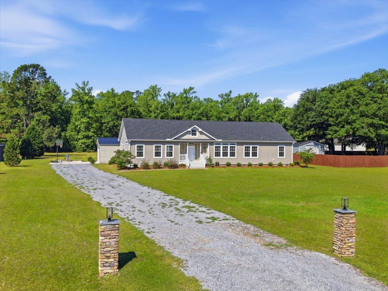 134 Hidden Hills Road Photo 4