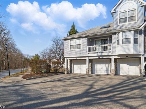 146 WHISPER WAY EAST, Roxbury, NJ 07852