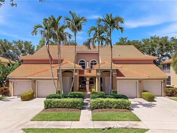 6835 Huntington Lakes CIR, Unit 201, NAPLES, FL 34119