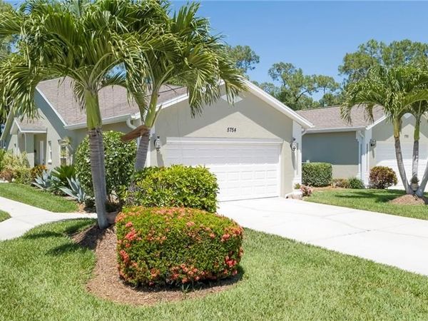 5754 Greenwood CIR, Unit 59, NAPLES, FL 34112