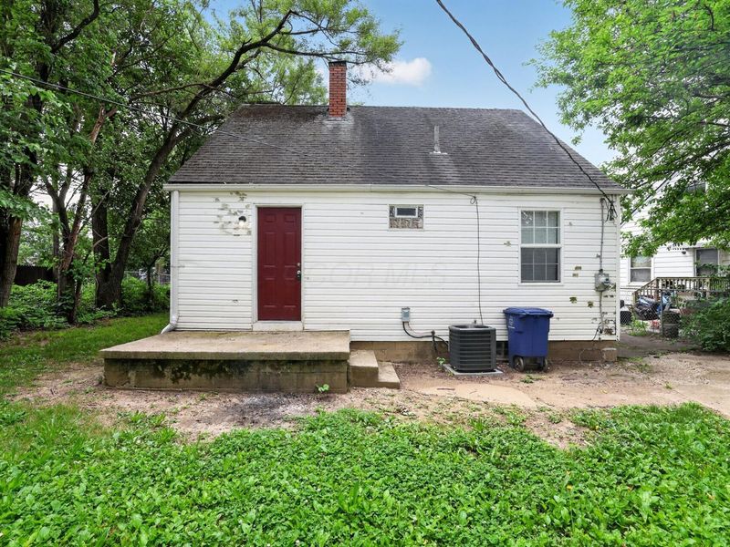 2579 Lexington Avenue, Columbus, OH 43211 Photo 14
