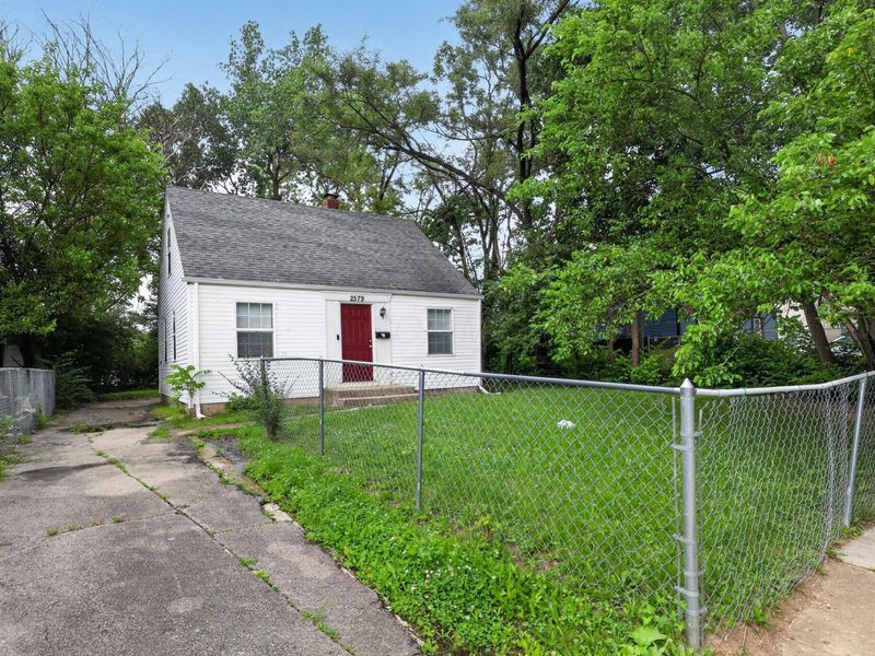 2579 Lexington Avenue, Columbus, OH 43211 Photo 2