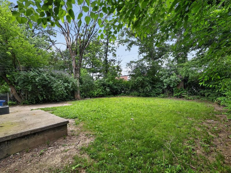 2579 Lexington Avenue, Columbus, OH 43211 Photo 8