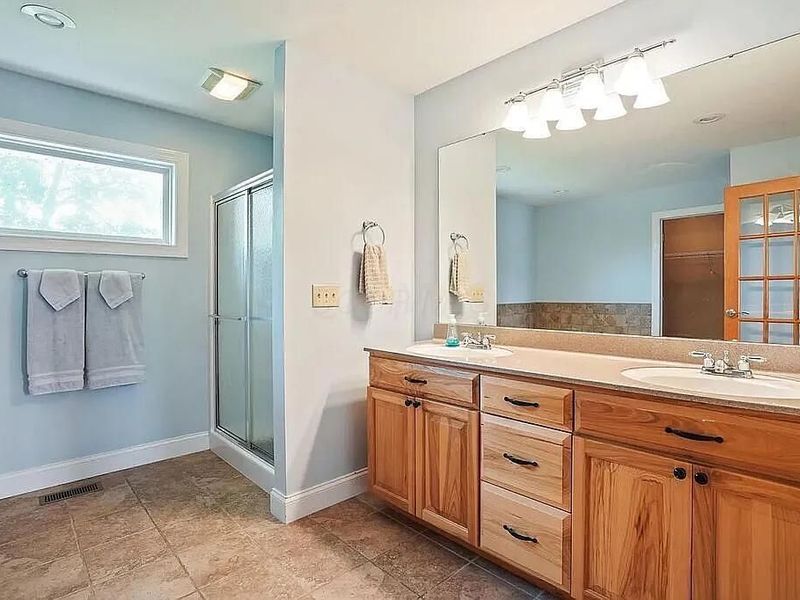 3846 Apple Valley Drive, Howard, OH 43028 Photo 12