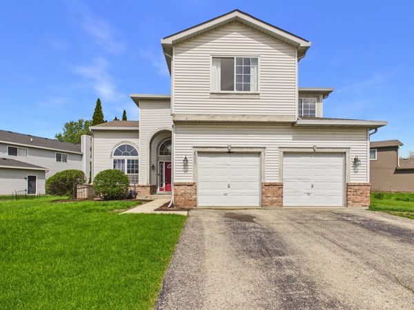 158 Cider Street , Bolingbrook, IL 60490