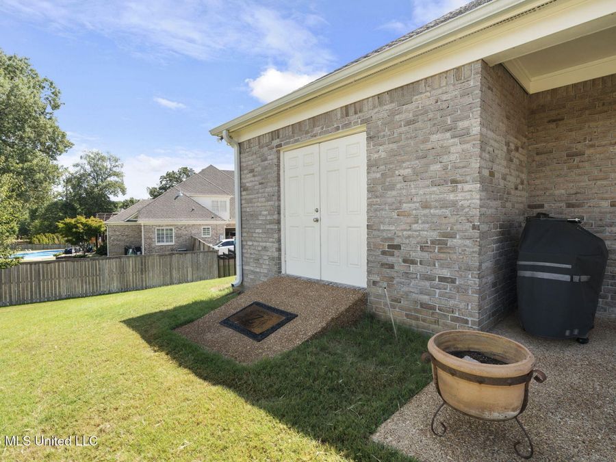 Property Image 37