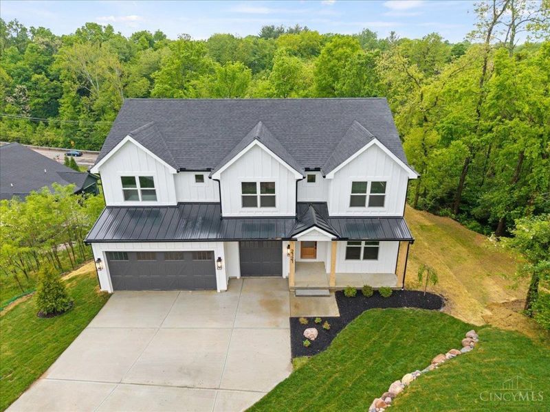 2121 Clough Chase Drive, Anderson Twp, OH 45244 Photo 2
