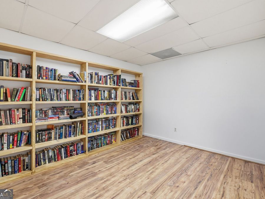 Property Image 29
