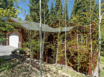 10694 Laurelwood Drive, Truckee, CA 96161 Photo