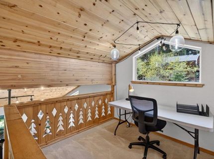 10694 Laurelwood Drive, Truckee, CA 96161 Photo