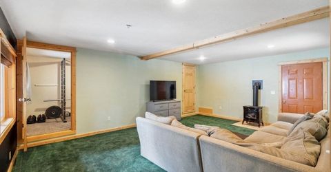 10694 Laurelwood Drive, Truckee, CA 96161 Photo