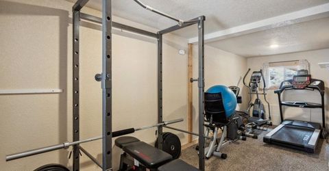 10694 Laurelwood Drive, Truckee, CA 96161 Photo