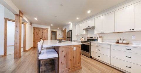 16516 Jebs Court, Truckee, CA 96161 Photo