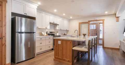 16516 Jebs Court, Truckee, CA 96161 Photo