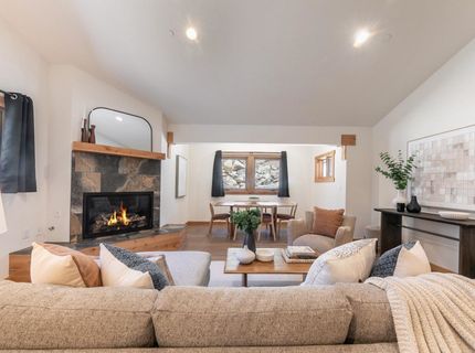 16516 Jebs Court, Truckee, CA 96161 Photo