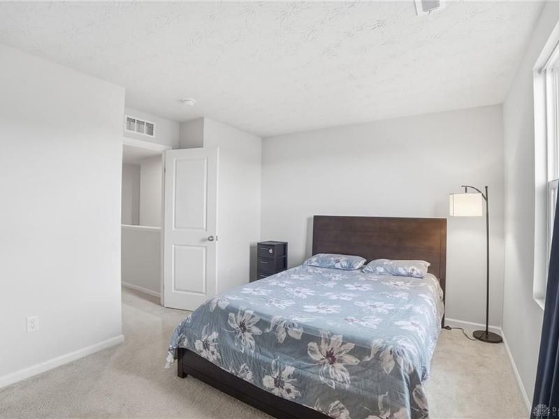 5908 Cresting Drive, Middletown, OH 45042 Photo 28