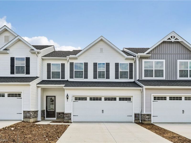 3527 Alder Avenue, Green, OH 44685 Photo 1