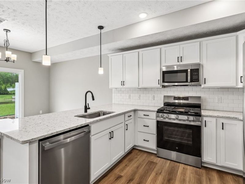 3527 Alder Avenue, Green, OH 44685 Photo 15