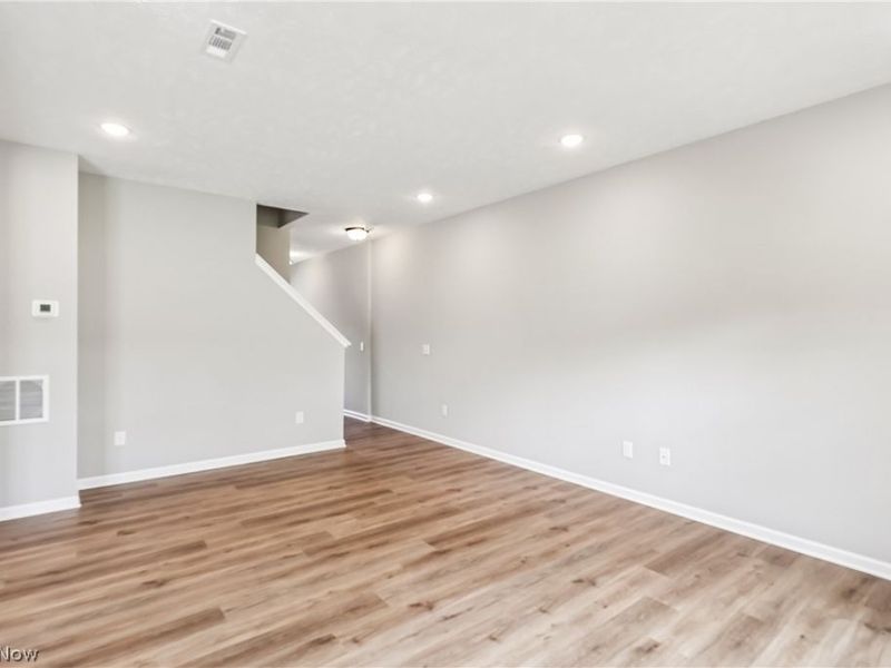 3527 Alder Avenue, Green, OH 44685 Photo 9