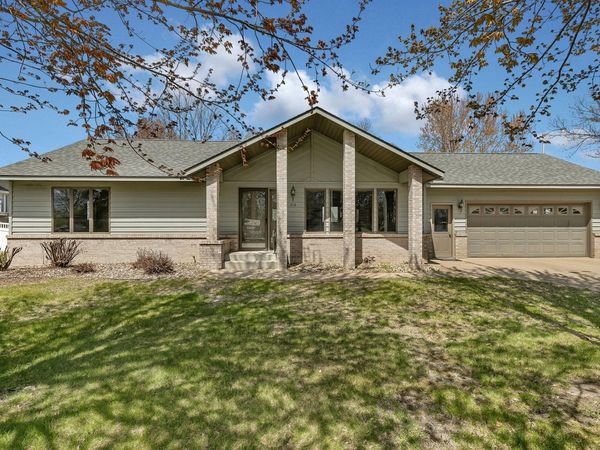 514 Main Street E, Richmond, MN 56368