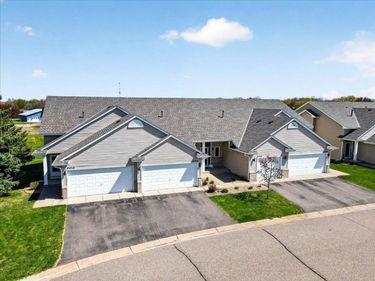 21712 Evergreen Trail, Rogers, MN 55374