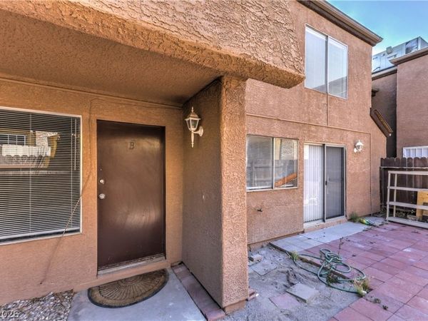 1481 Living Desert Drive , Unit B, Las Vegas, NV 89119