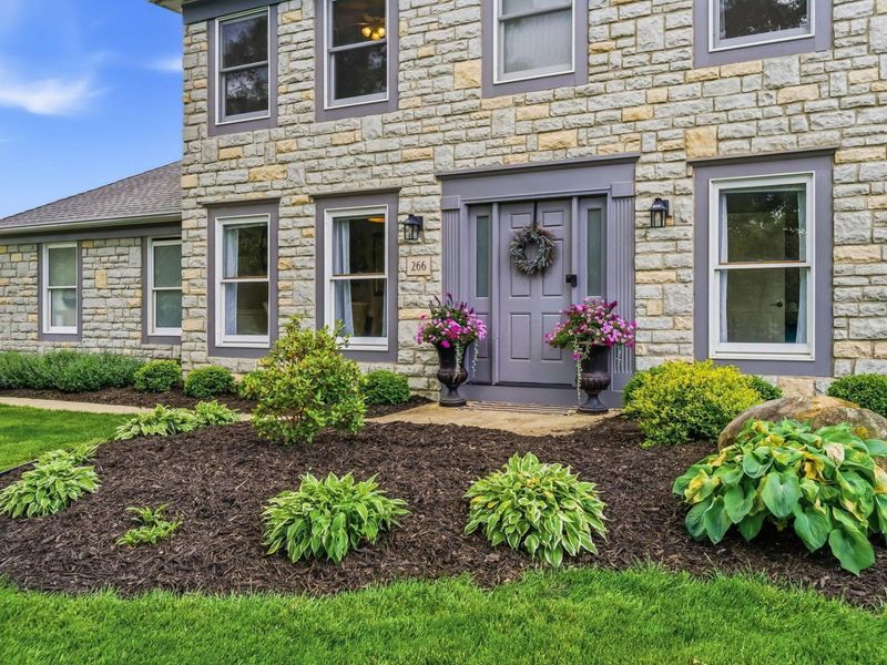 266 Concord Crossing Drive, Johnstown, OH 43031 Photo 2