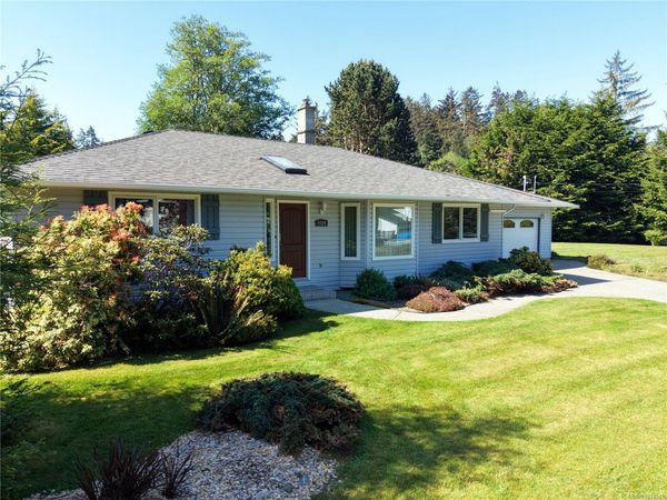 1588 Whiffin Spit Rd, Sooke, BC V9Z 0T4