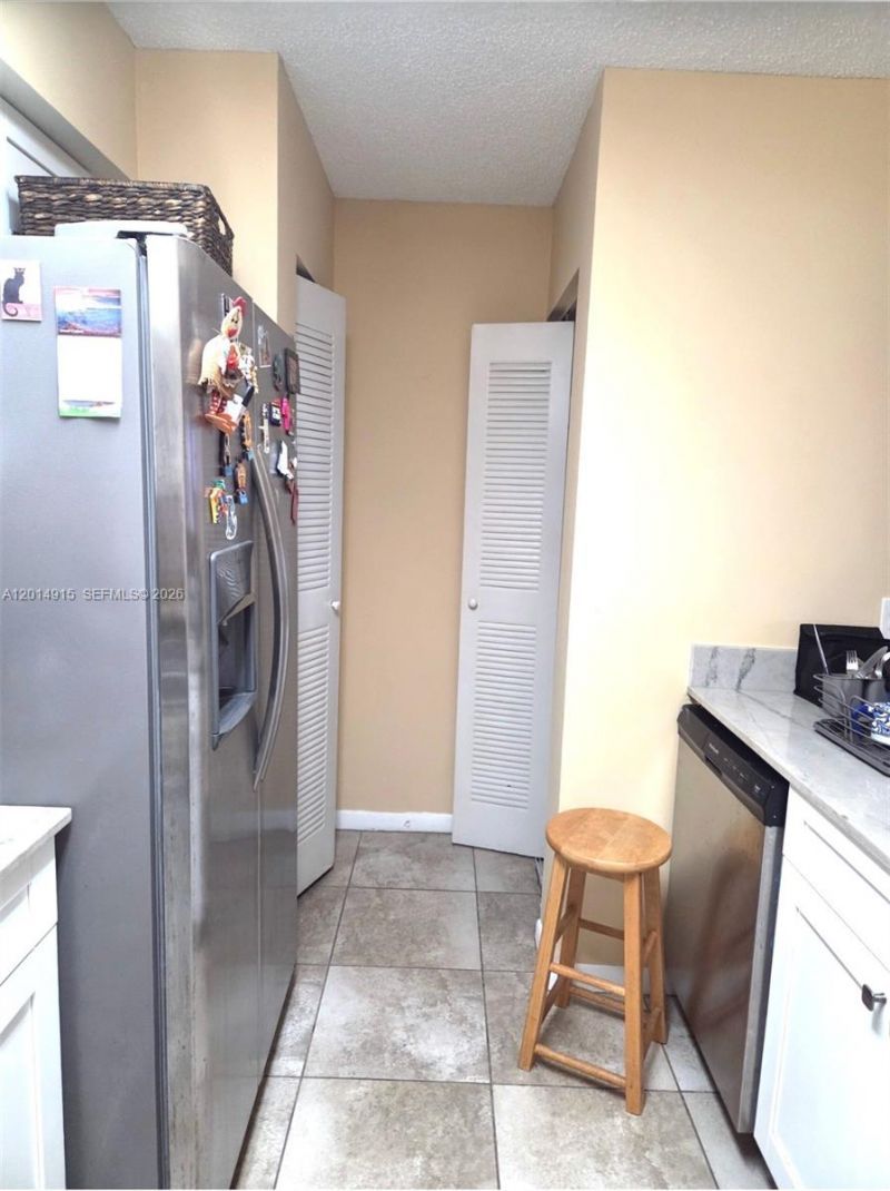 520 S Park Rd, Unit 16-12, Hollywood, FL 33021 Photo