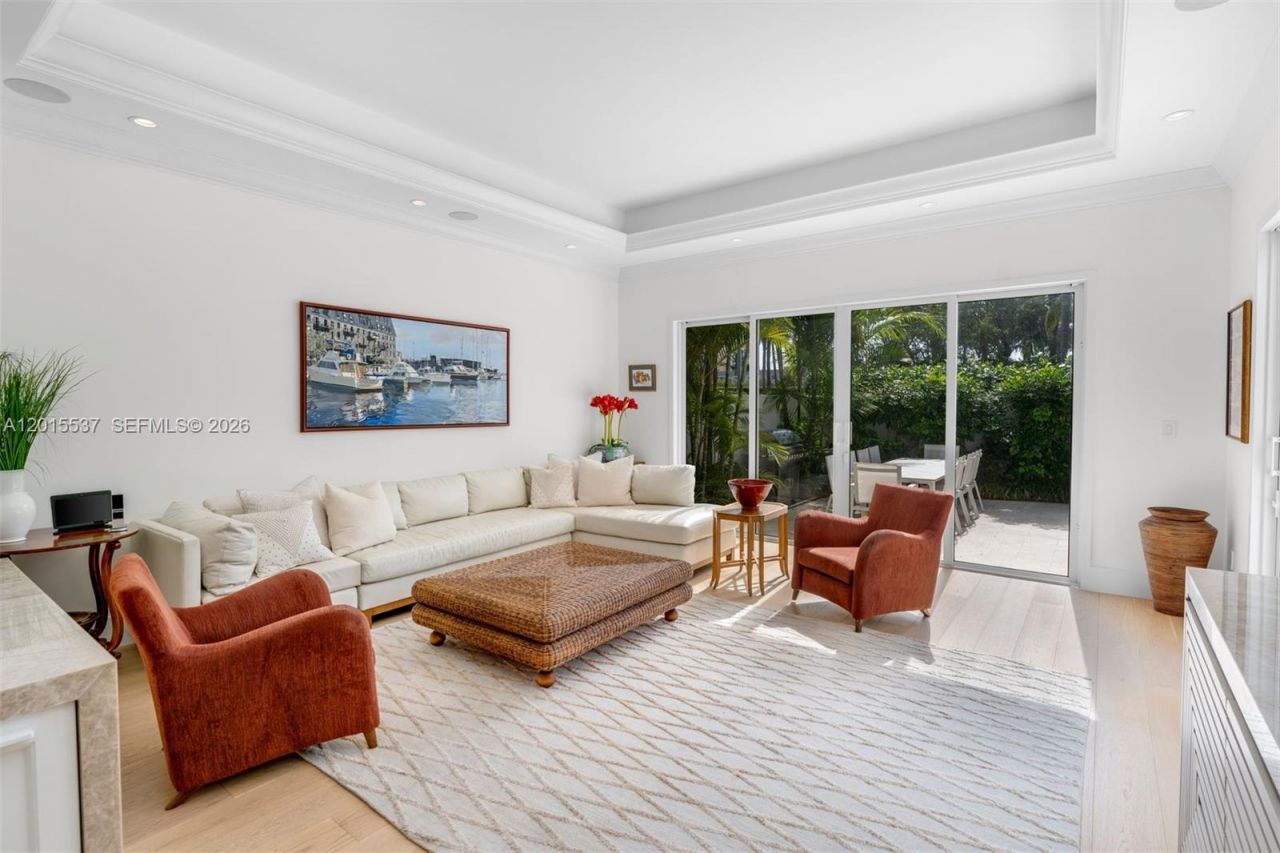 3 Turtle Walk , Key Biscayne, FL 33149 Photo