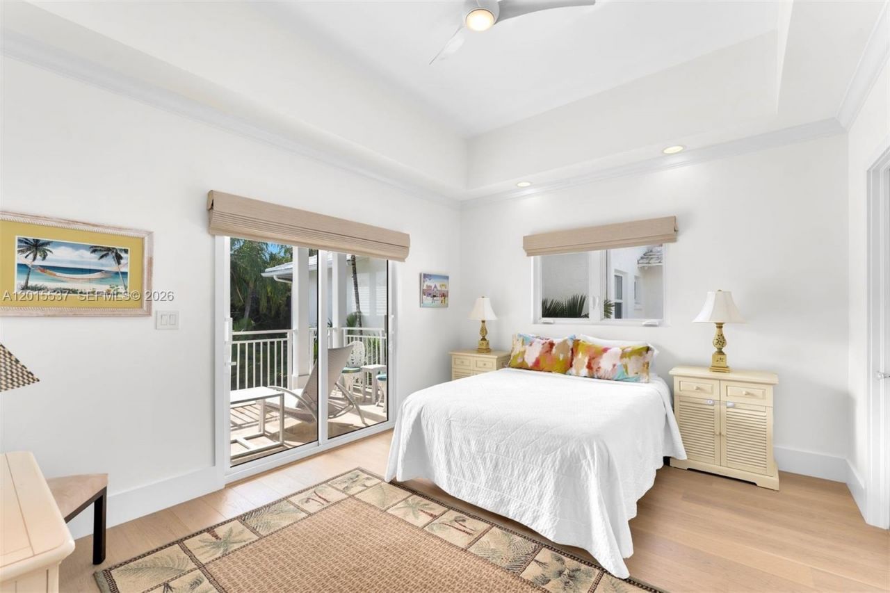 3 Turtle Walk , Key Biscayne, FL 33149 Photo