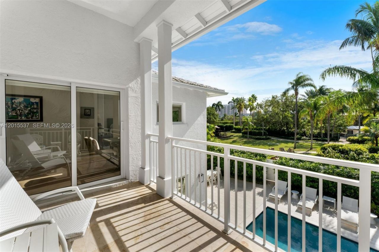 3 Turtle Walk , Key Biscayne, FL 33149 Photo