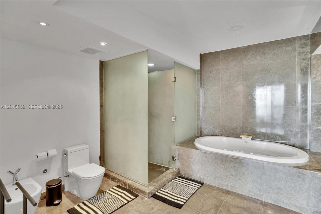 450 Alton Rd , Unit 2604, Miami Beach, FL 33139 Photo