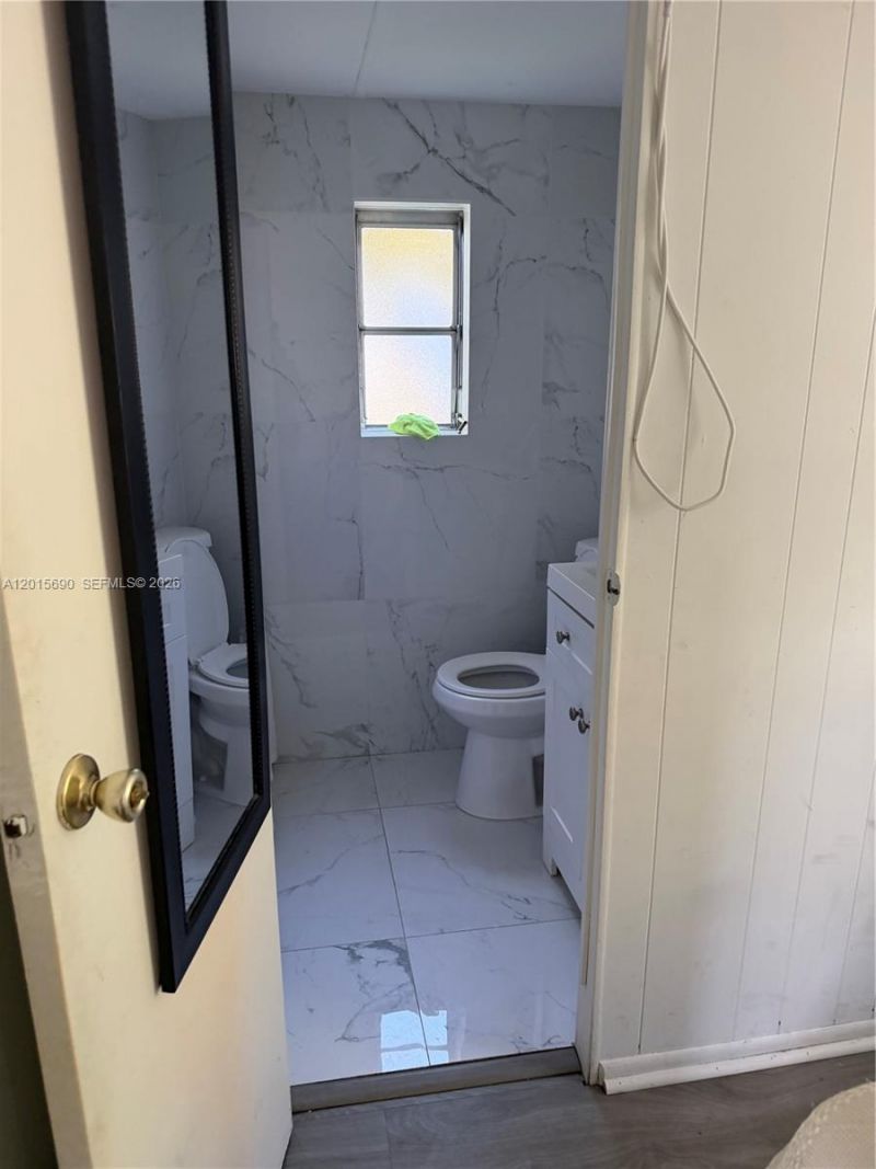 103650 Overseas Hwy, Key Largo, FL 33037 Photo