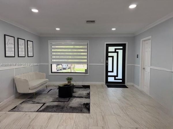 2640 N 62nd Ave , Hollywood, FL 33024