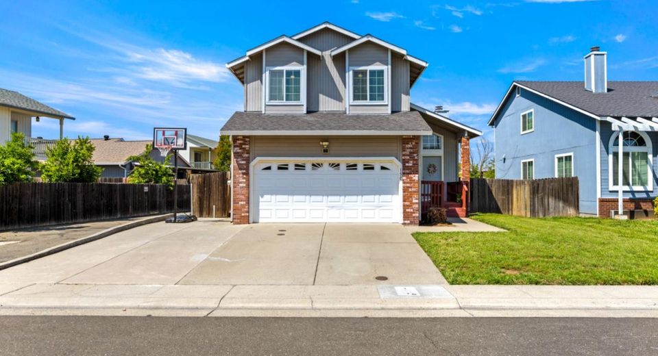 150 Creekside Cir, Sacramento, CA 95823 Photo