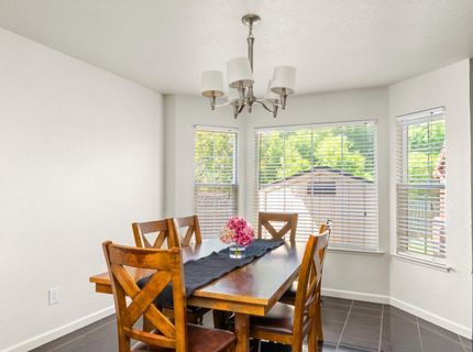 150 Creekside Cir, Sacramento, CA 95823 Photo