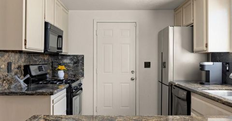 150 Creekside Cir, Sacramento, CA 95823 Photo
