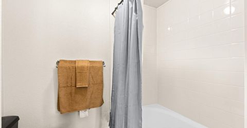 150 Creekside Cir, Sacramento, CA 95823 Photo