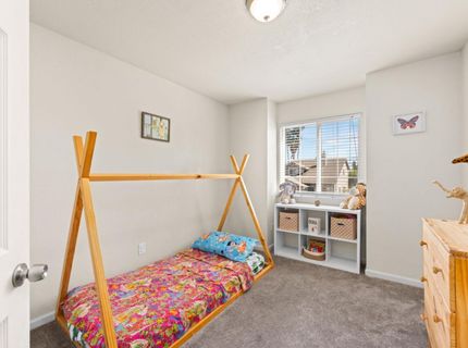 150 Creekside Cir, Sacramento, CA 95823 Photo