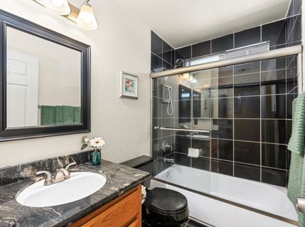 150 Creekside Cir, Sacramento, CA 95823 Photo