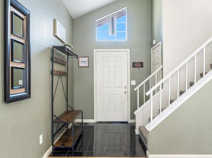 150 Creekside Cir, Sacramento, CA 95823 Photo