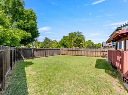 150 Creekside Cir, Sacramento, CA 95823 Photo