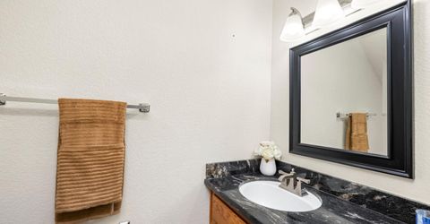 150 Creekside Cir, Sacramento, CA 95823 Photo